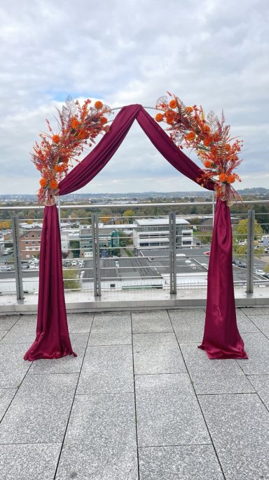 Traubogen in Herbstfarben